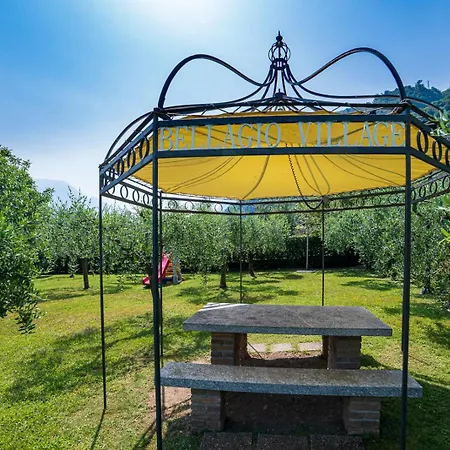 Aparthotel Bellagio Village- 4 Apartments By The Lake - Seasonal Warm Pool And Sauna *