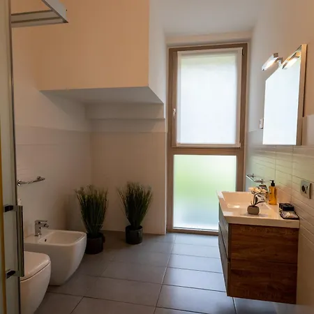 Aparthotel Bellagio Village- 4 Apartments By The Lake - Seasonal Warm Pool And Sauna Oliveto Lario