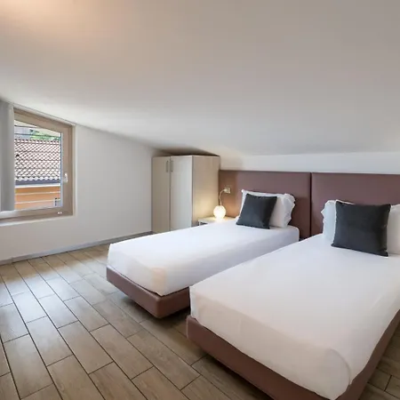 Aparthotel Bellagio Village- 4 Apartments By The Lake - Seasonal Warm Pool And Sauna Oliveto Lario