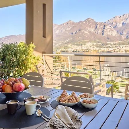 Bellagio Village - By The - Seasonal Warm Pool And Sauna Апарт-отель 4*