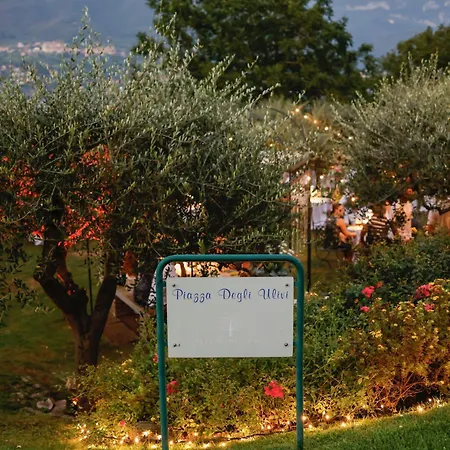 Апарт-отель Bellagio Village - By The - Seasonal Warm Pool And Sauna